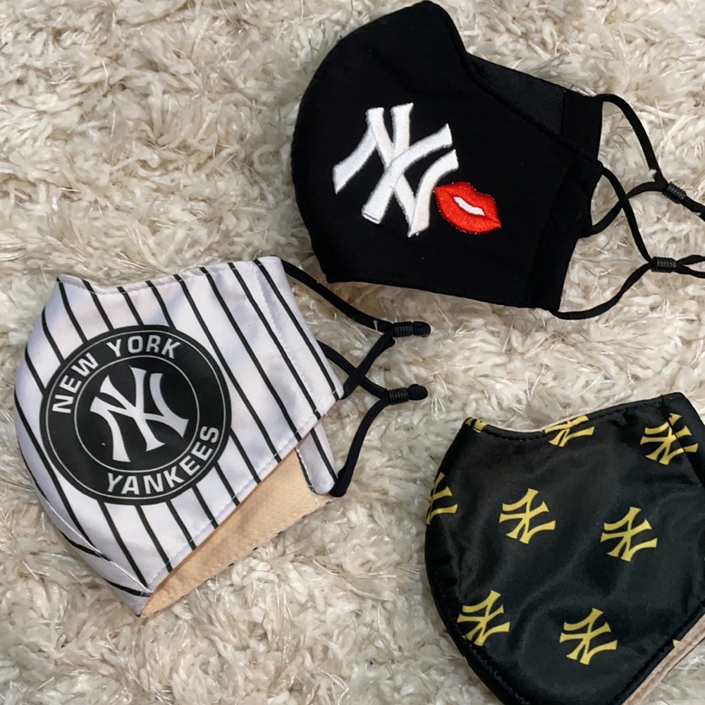Yankees mask bundle - Picture 2 of 2
